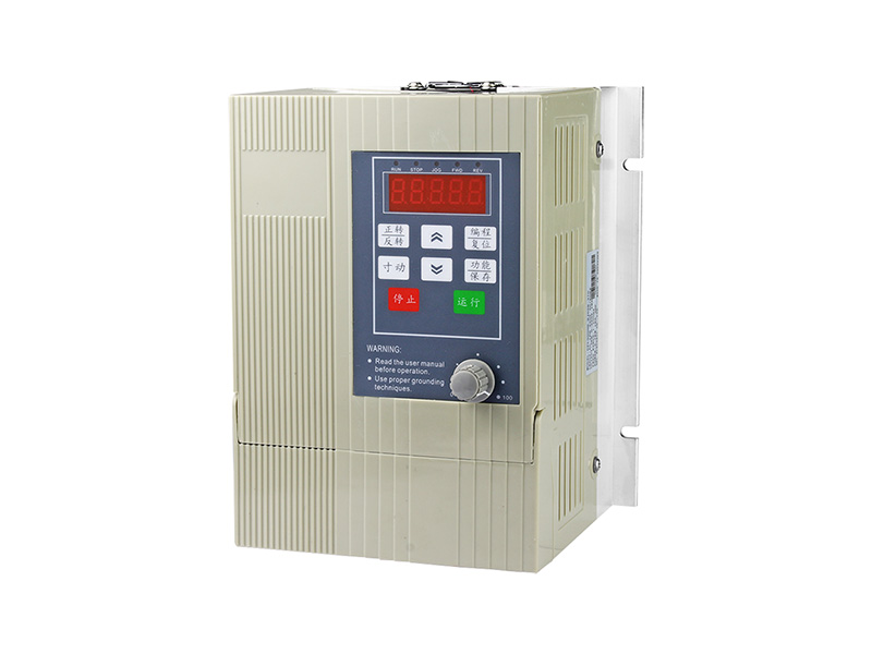 4000H三相水泵變頻器，380V恒壓供水變頻器，變頻恒壓供水，變頻器廠家