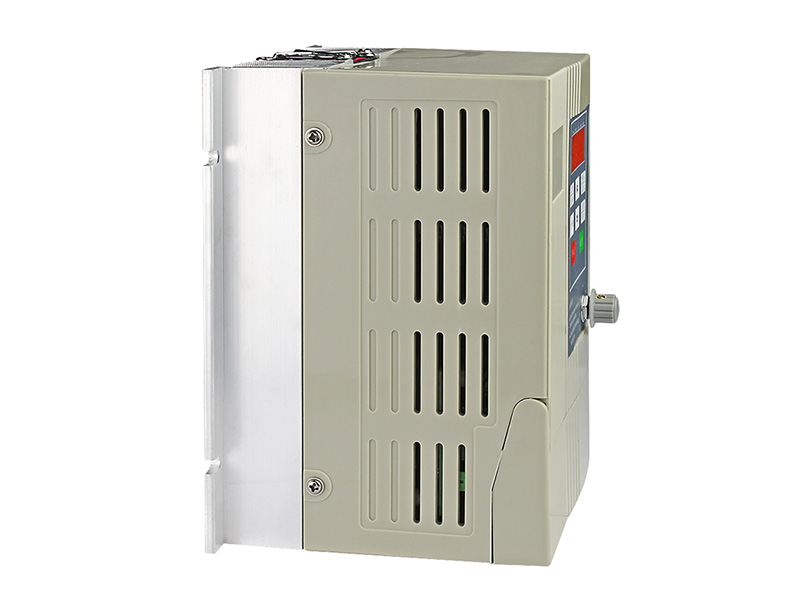 3000H雕刻機變頻器，雕刻機主軸變頻器，變頻器生產(chǎn)廠家，變頻器價格