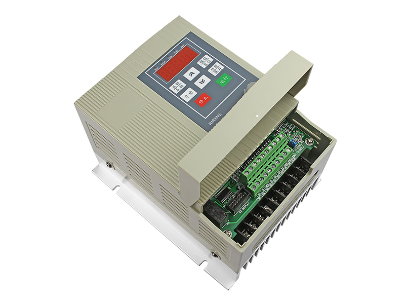4000H通用變頻器，變頻器三相380V，變頻器廠家，電機(jī)變頻器